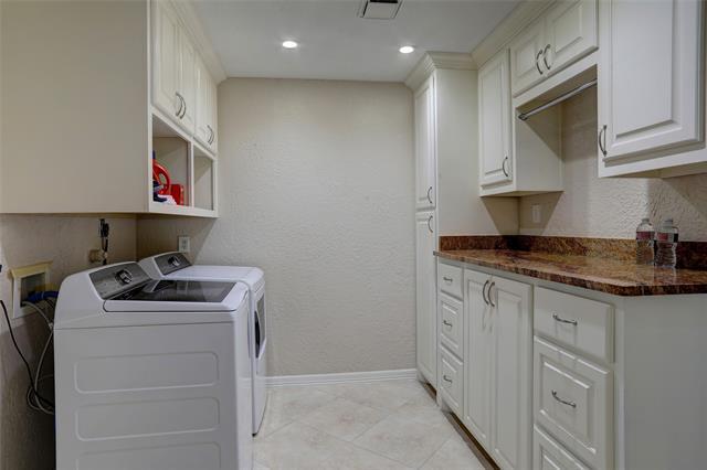 Building Photo - 2905 Wyndham Ln