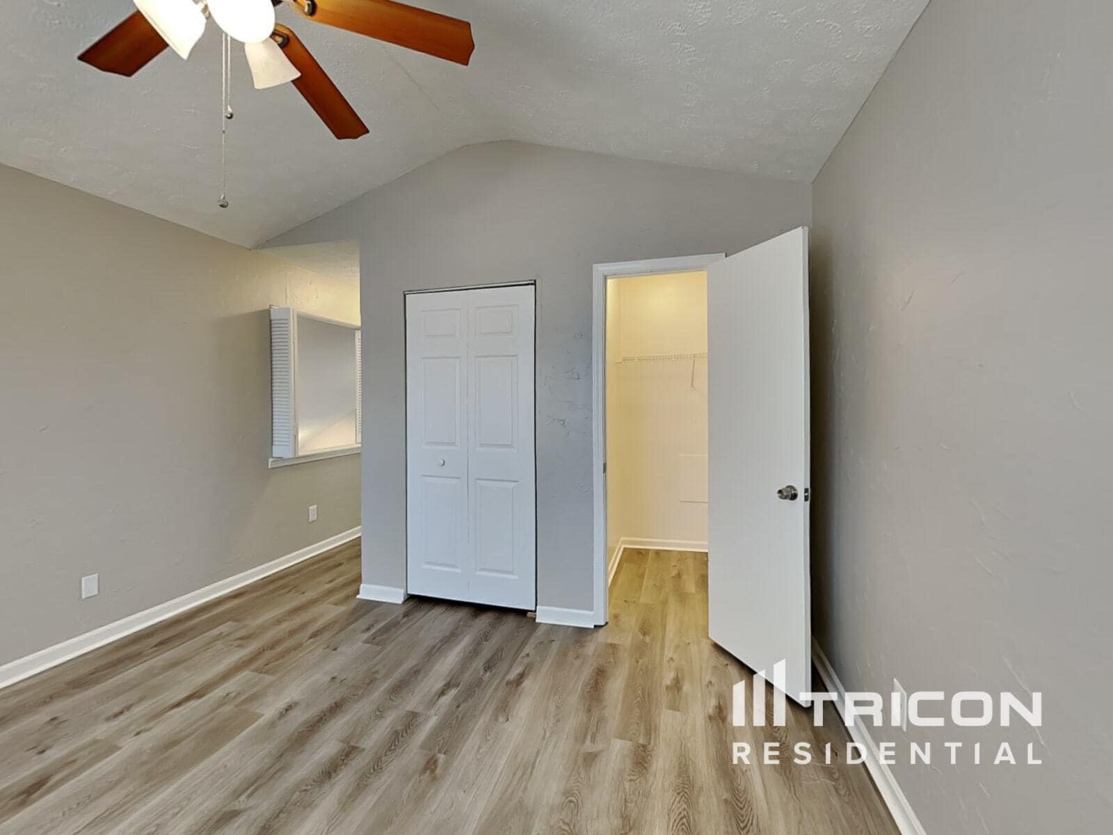 Building Photo - 102 Yocum Dr
