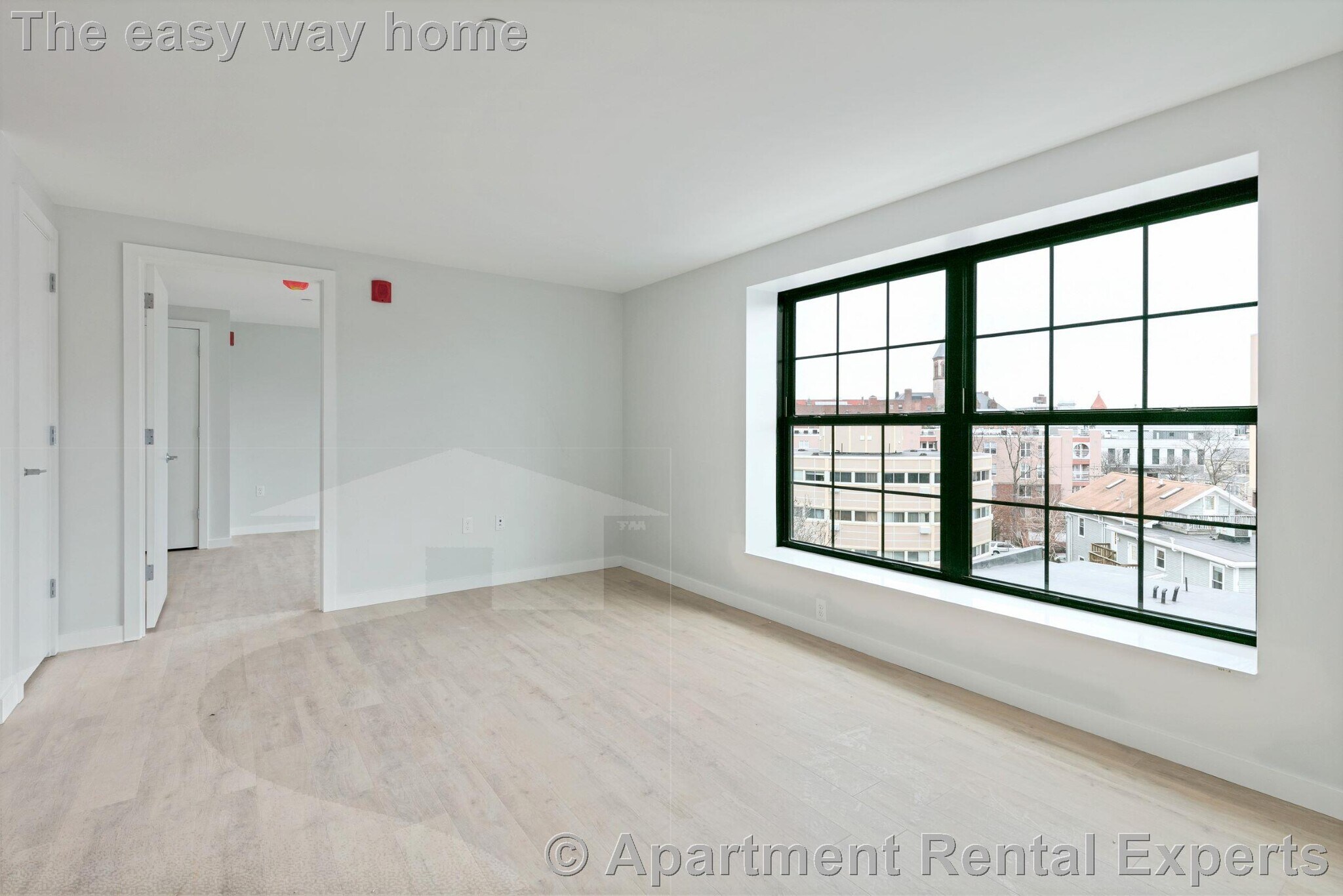 Building Photo - 10 Soden St