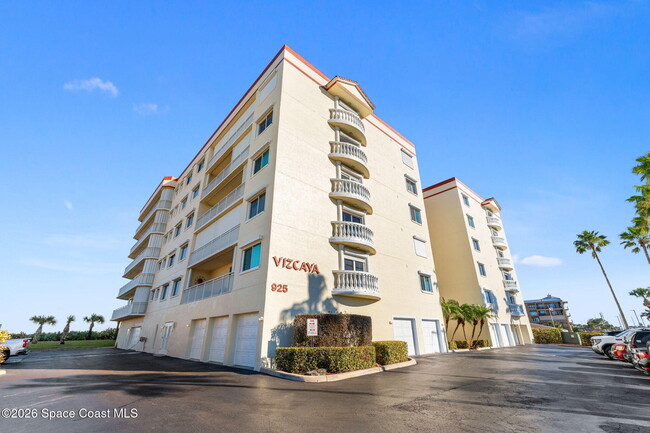 Building Photo - 925 N Hwy A1A
