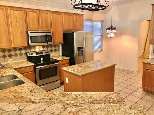 Building Photo - 9311 Cantata Ct