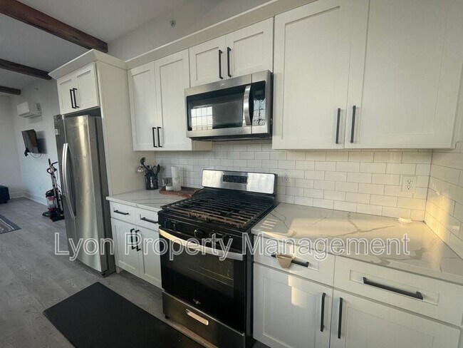 Building Photo - 50 Ashburton St