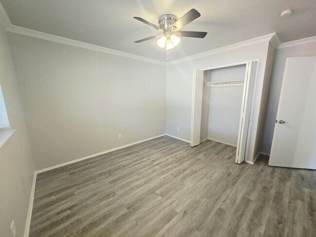 Building Photo - Garland 3 Bedroom, 2 Bath, 1 Car Garage Property That Has Been Completely Remodeled