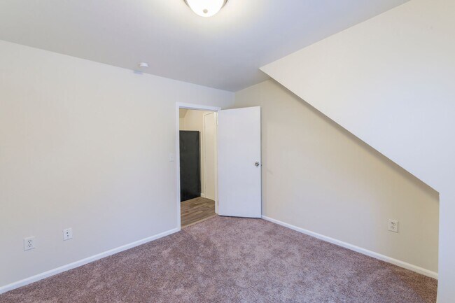 Building Photo - 1715 Glenwood Ave