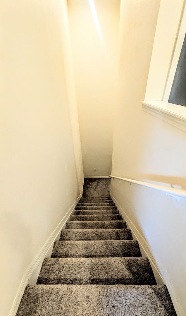 Building Photo - Annual unfurnished-3 bedroom, 2 bath condo with garage in gated community!