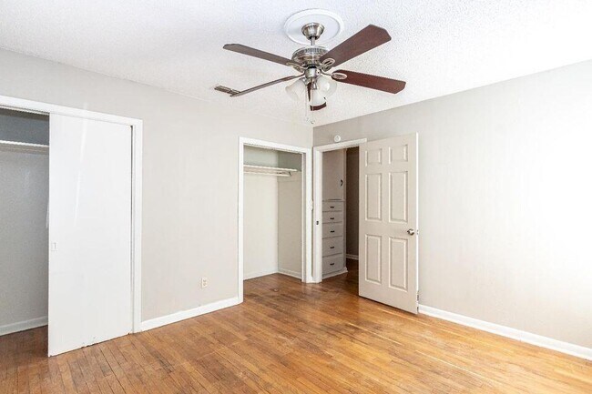 Building Photo - 4212 42nd St