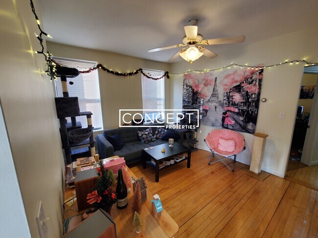 Building Photo - 2028 Massachusetts Ave