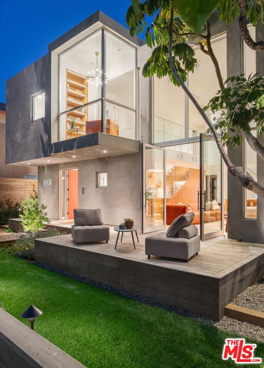 Building Photo - 2801 Sanborn Ave