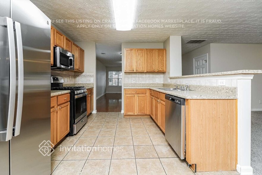 Building Photo - 214 Weatherstone Pointe Dr