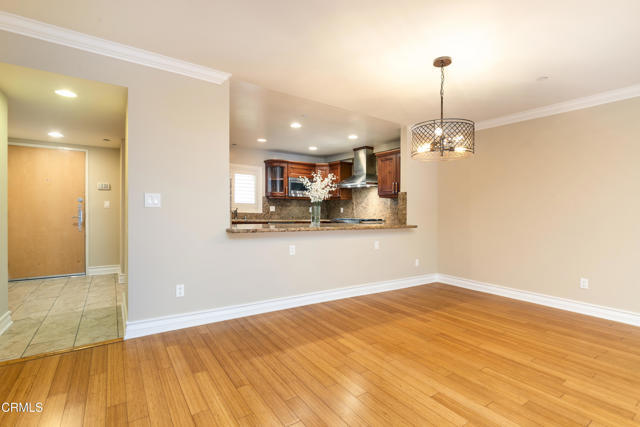 Building Photo - 1828 Glendon Ave