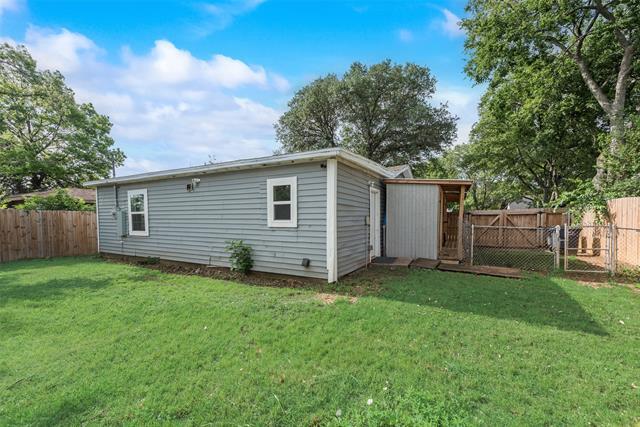 Building Photo - 5437 David Strickland Rd
