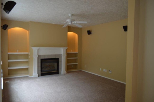 Building Photo - 14674 NW Blackthorne Ln