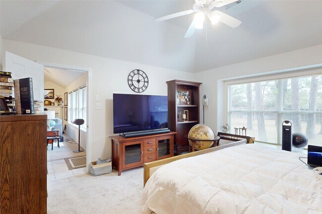 Building Photo - 174 Queenscliff Ct