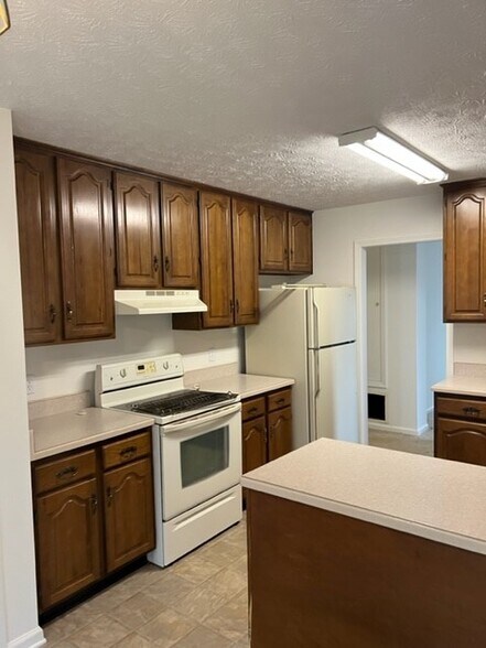 Building Photo - 7521 Copperfield Dr
