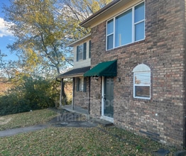 Building Photo - 2818 S O St