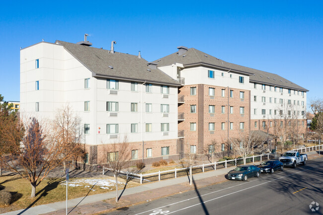 Building Photo - North Lincoln Park Homes