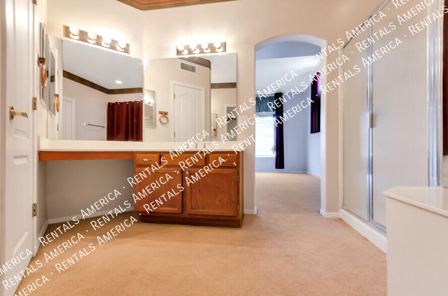 Building Photo - 10951 E Soaptree Pl