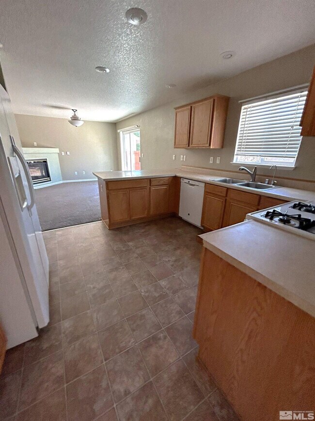 Building Photo - 17910 Drift Creek Ct