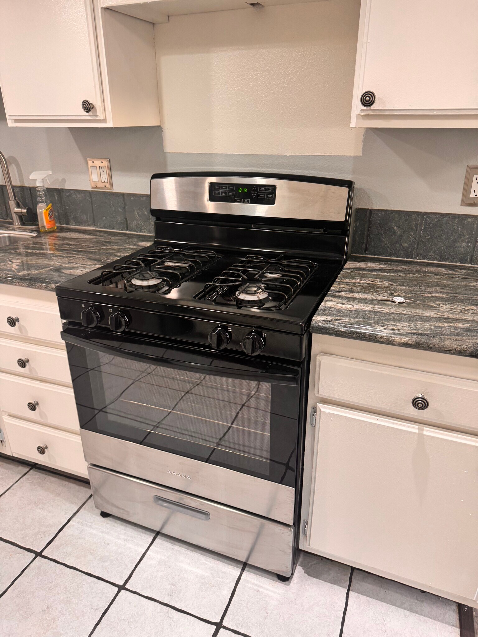 Building Photo - 2120 El Domingo Cir