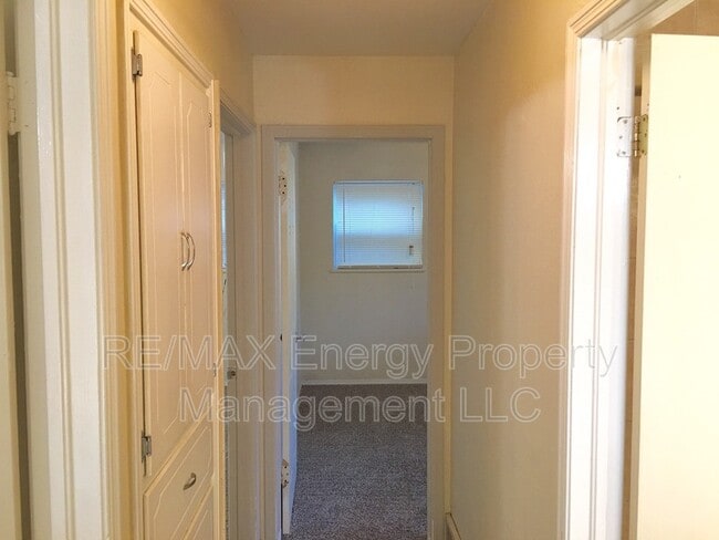 Building Photo - 5808 Rhode Island Ave