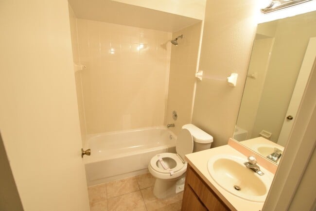 Building Photo - 120 N Cervidae Dr