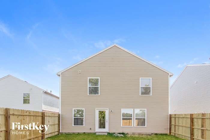 Building Photo - 7939 Puckett Ln