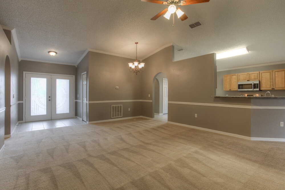 Building Photo - 12934 Lake Vista Dr