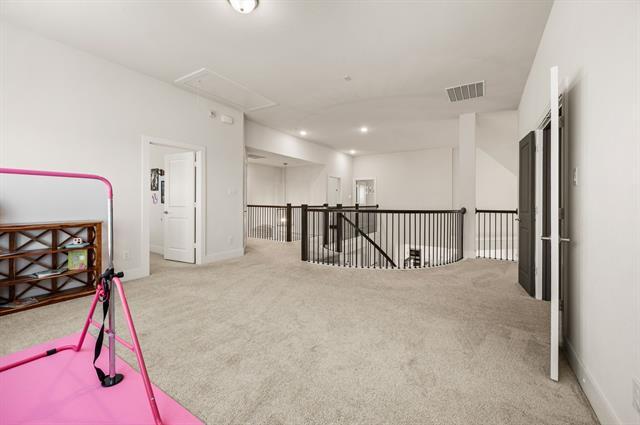 Building Photo - 540 Agape Dr