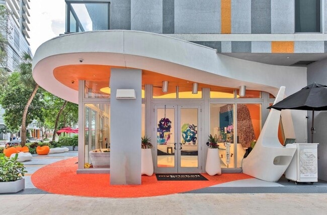 Building Photo - 31 SE 6th St