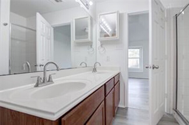 Building Photo - 22326 Guston Hall Ln