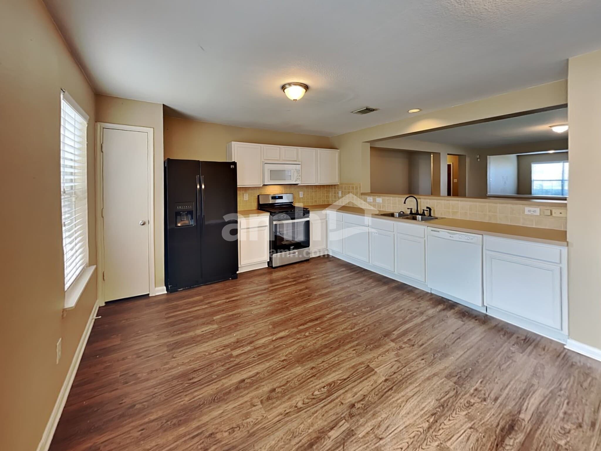 Building Photo - 4818 Bentonite Blvd