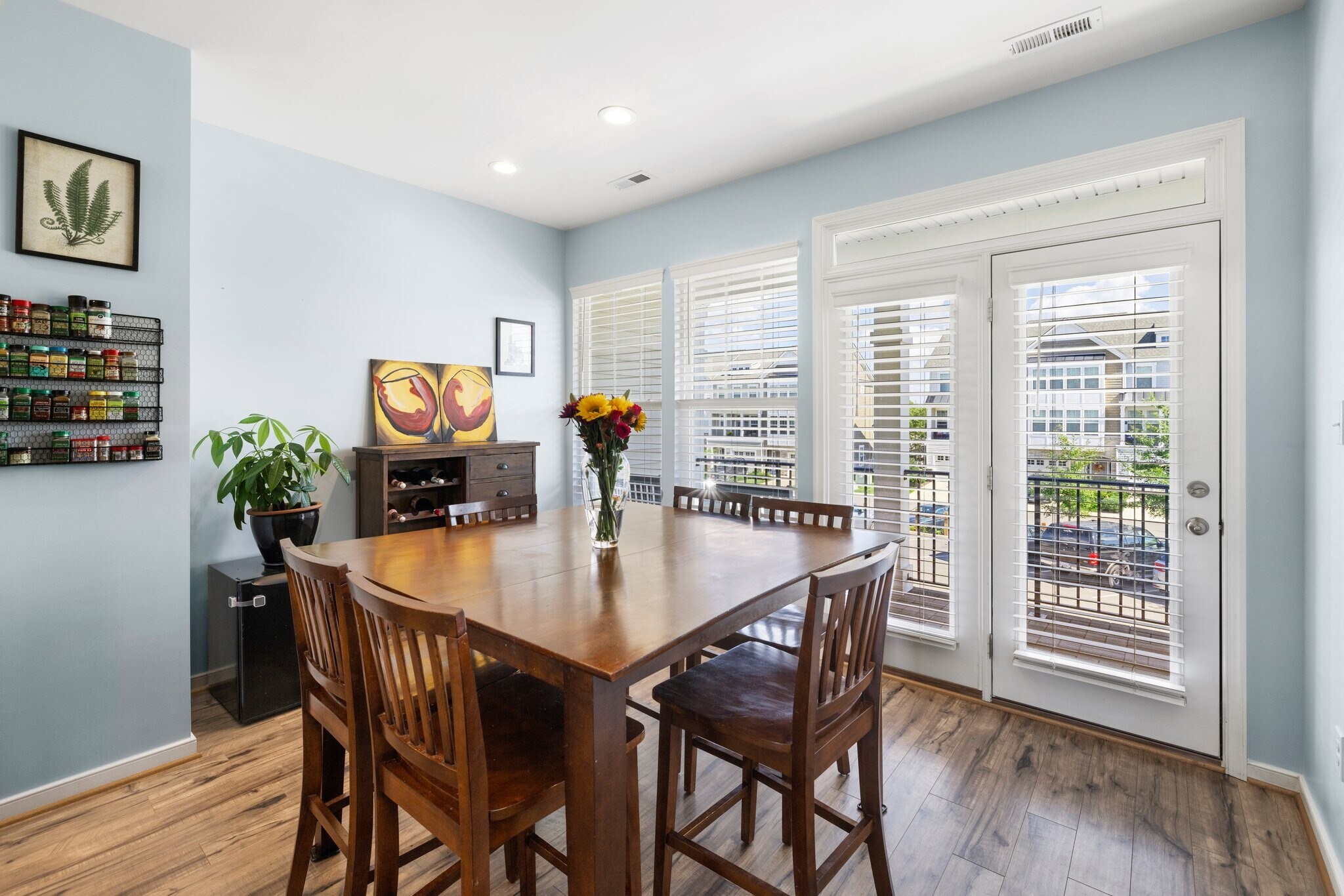 Building Photo - 2138 Perennial Cir