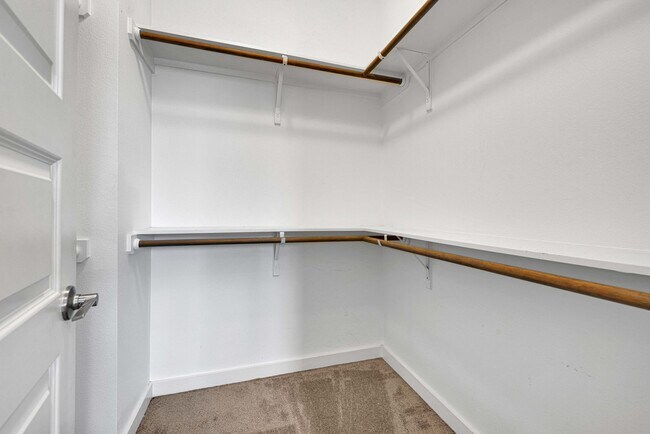 Building Photo - 1162 N Olive St