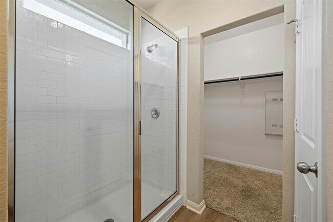 Building Photo - 509 Dubina Ave