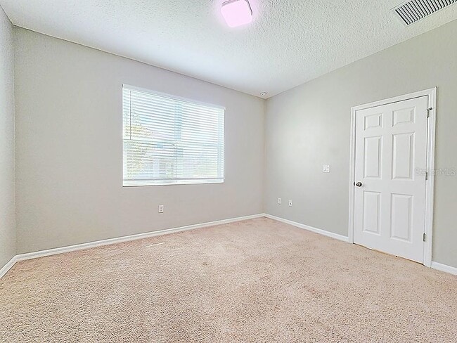 Building Photo - 1686 Swan Swim Dr