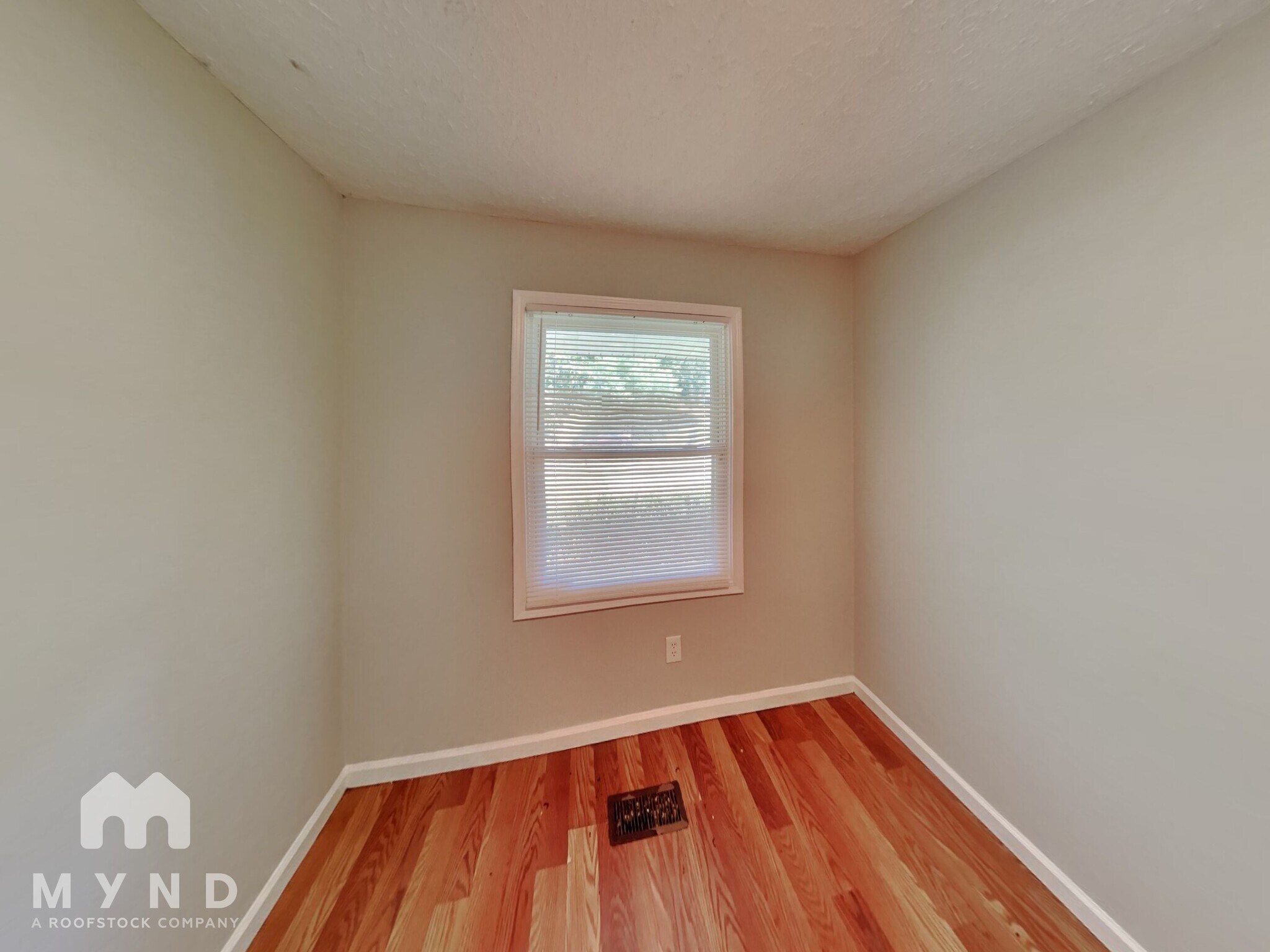 Building Photo - 7610 Denon Hills Dr