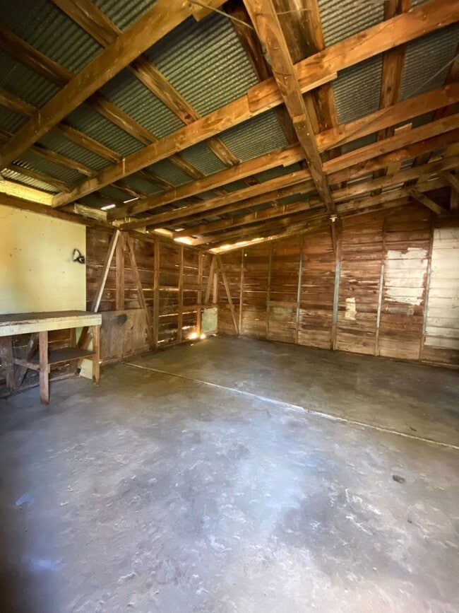 Building Photo - 52 Pelham Heights