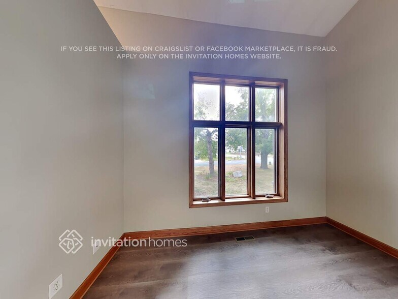 Building Photo - 7058 147th St W