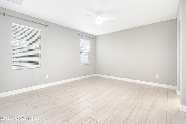 Building Photo - 7644 Loren Cove Dr