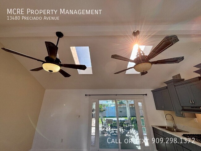 Building Photo - 13480 Preciado Ave