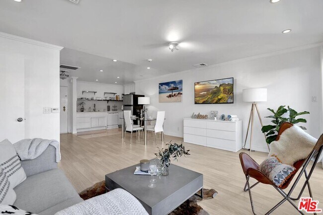 Building Photo - 101 California Ave