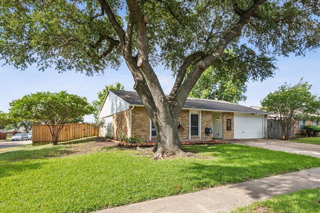 Building Photo - 4218 Crestwood Dr