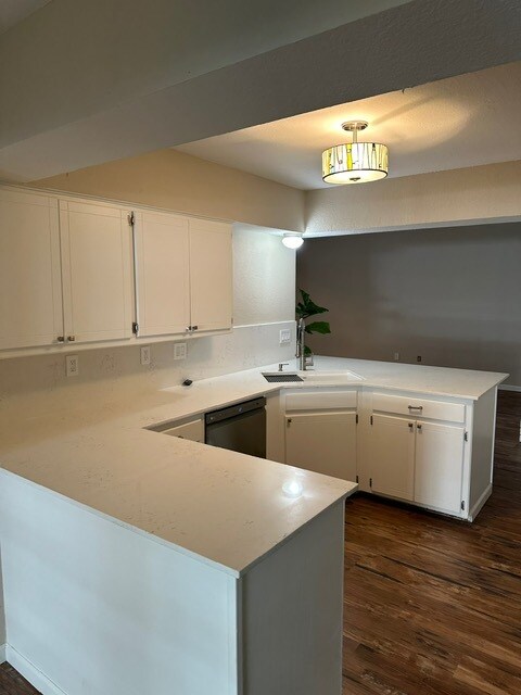 Building Photo - 7903 Harvest Moon Rd