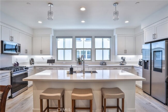 Building Photo - 224 Babson Ct