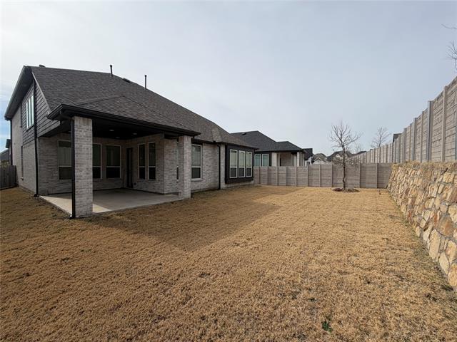 Building Photo - 3508 Mescalbean Dr