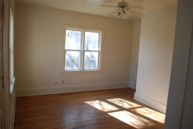 Building Photo - 4722 Depew Ave
