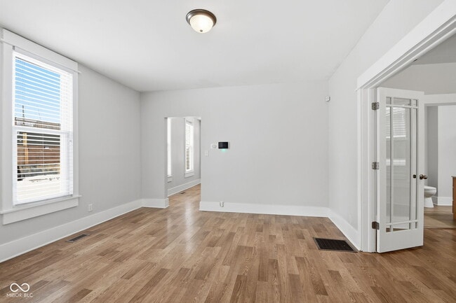 Building Photo - 717 Parkway Ave