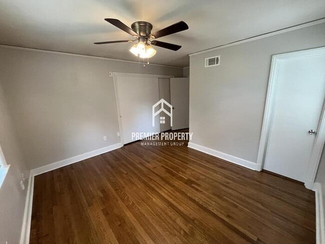 Building Photo - 1367 Bonnie Dr