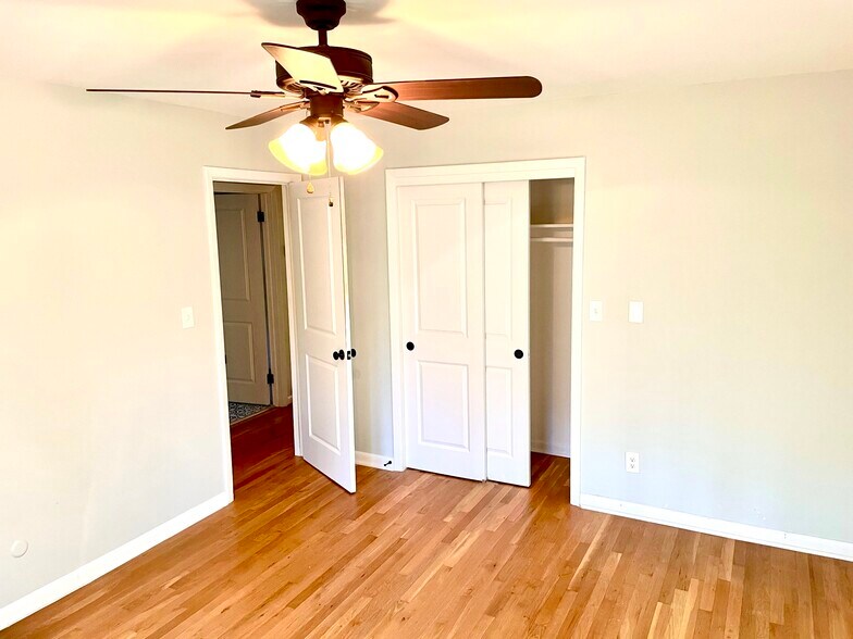 Bedroom 1 - 1118 Arlington Pkwy NE