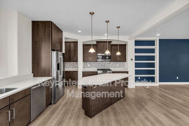 Building Photo - 5141 Rambutan Wy